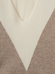 Reiss Neutral/Black Esme Wool Blend Colourblock V-Neck Jumper - Image 5 of 5