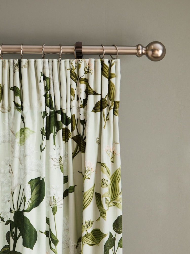 Sateen Floral Print Blackout/Thermal Pencil Pleat Curtains - Bild 1 von 7 Sateen Floral Print Blackout/Thermal Pencil Pleat Curtains - Bild 1 von 7