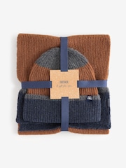 FatFace Navy Colourblock Hat And Scarf Gift Set - Image 4 of 4