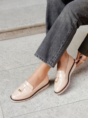 Linzi Nude Nancy Patent Loafers With Tassel Detail - Image 2 of 6