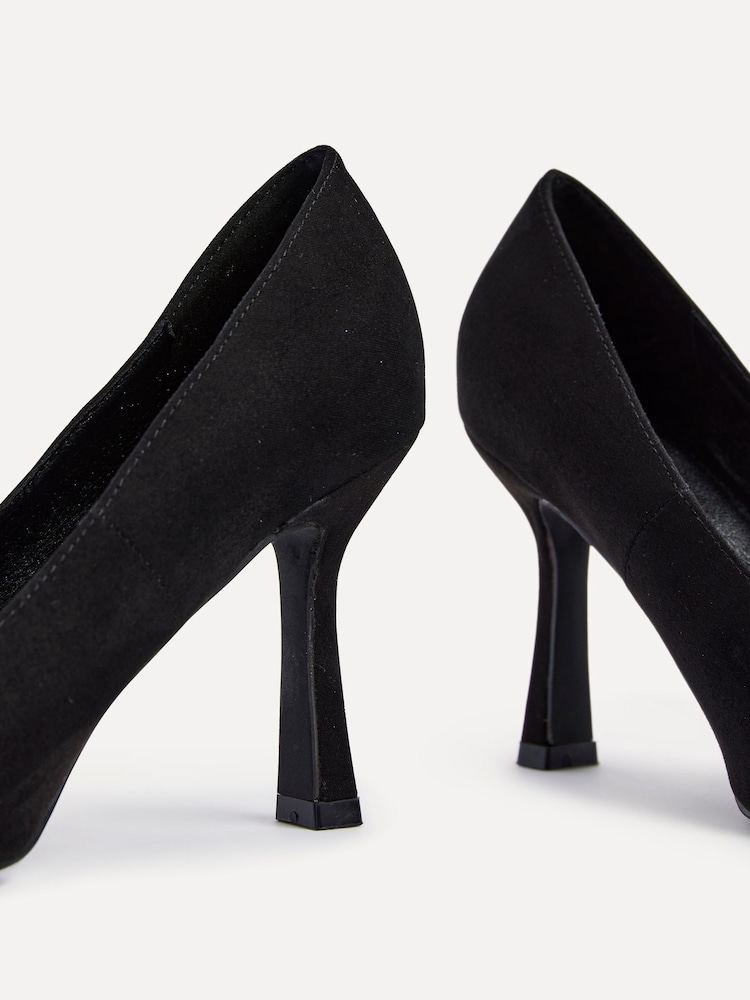 Linzi Black Colette Squared Toe Stiletto Closed Toe Court Heels - Image 5 of 5