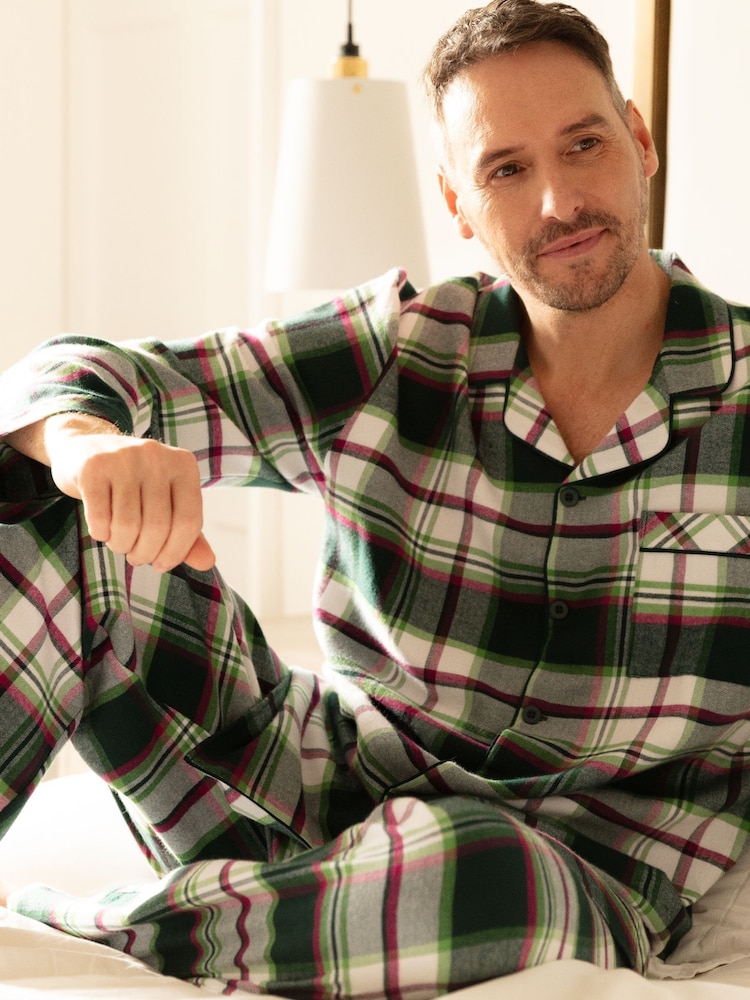 Cyberjammies Green Mens Check Long Sleeve 100% Cotton Pyjamas Set - Image 1 of 4