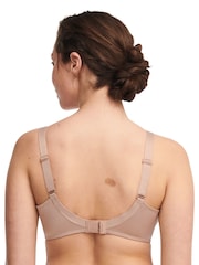 Chantelle Hedona Seamless Moulded Underwired Bra - Image 3 of 4