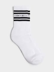 Negro cromo - Calcetines con eslogan estilo universitario de Sweaty Betty - Imagen 1 de 2