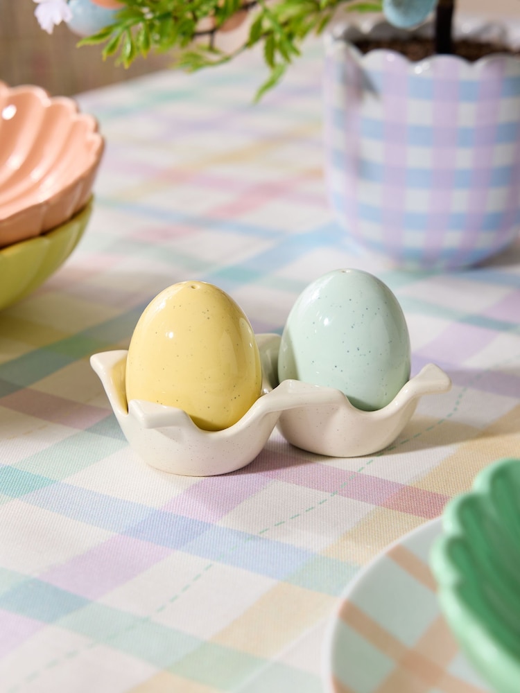 Egg Salt and Pepper Shakers with Tray - Image 1 of 3