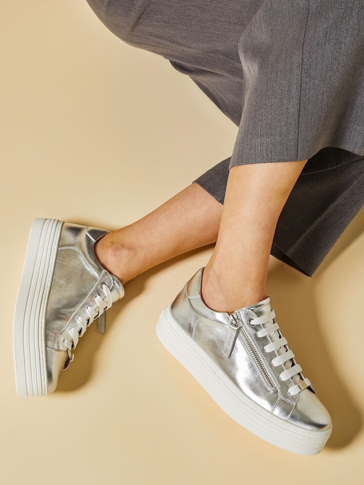Plateado - Jones Bootmaker Amaliada Leather Platform Trainers - Imagen 1 de 5 Plateado - Jones Bootmaker Amaliada Leather Platform Trainers - Imagen 1 de 5