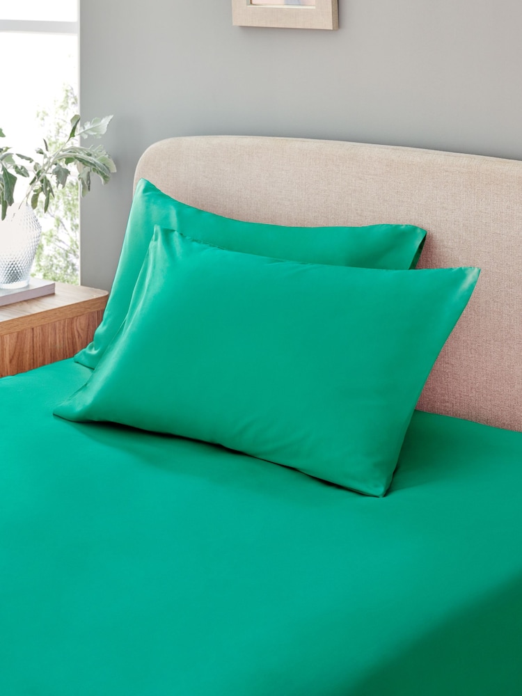 Set of 2 Pure 144 Thread Count 100% Cotton Pillowcases - Image 1 of 3