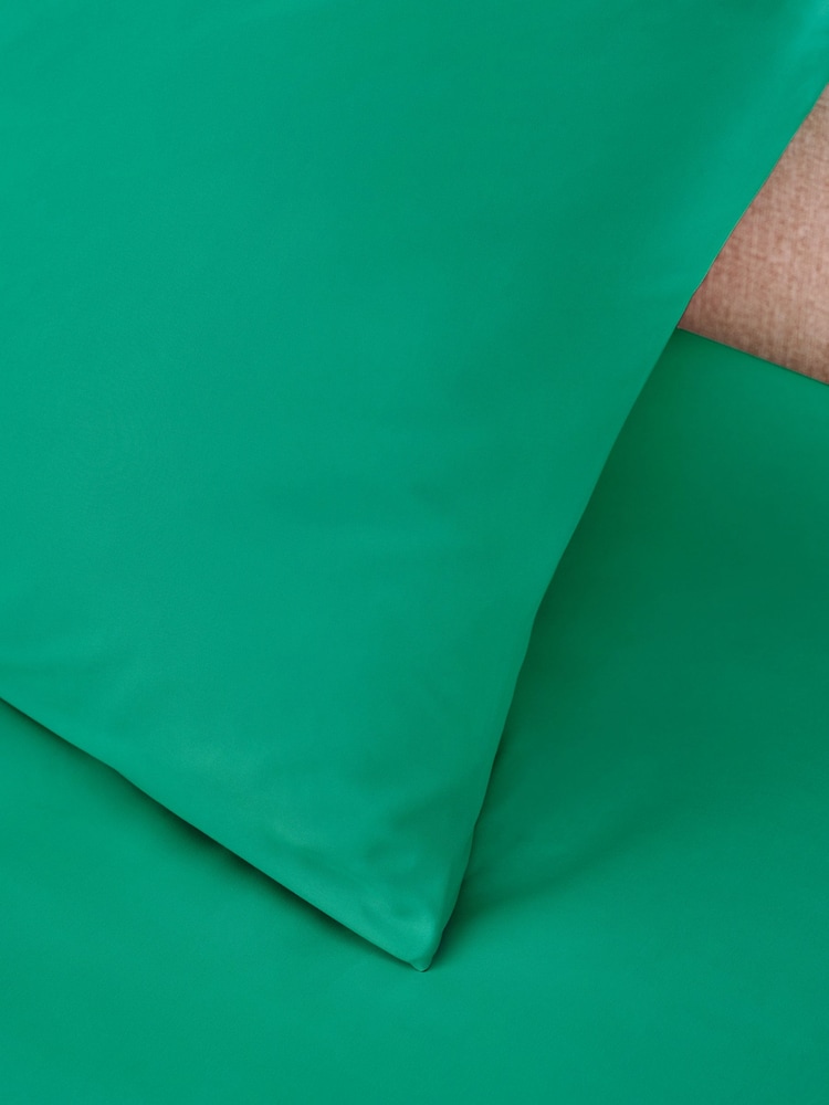 Set of 2 Pure 144 Thread Count 100% Cotton Pillowcases - Image 2 of 3