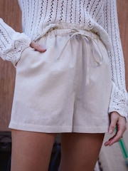 Threadbare White Linen Blend Paperbag Waist Shorts - Image 4 of 4