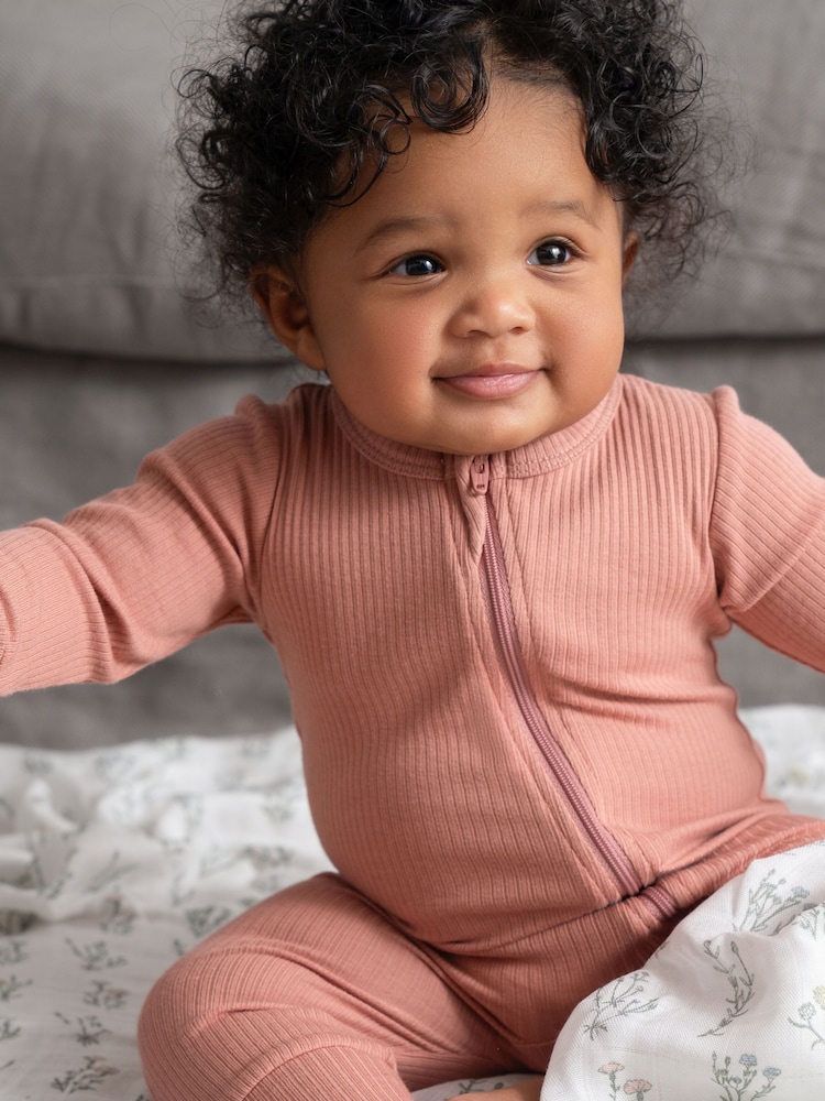 Aden + Anais מארז של 3 שמיכות מוסלין גדולות, במגע רך ומשיי עם הדפס פרחוני צרפתי, %100 כותנה - Image 8 of 10