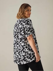 Live Unlimited Black Petite Curve Mono Print Trim Detail Blouse - Image 4 of 4