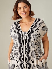 Live Unlimited Black Curve Mono Scarf Print Midaxi Dress - Image 2 of 4
