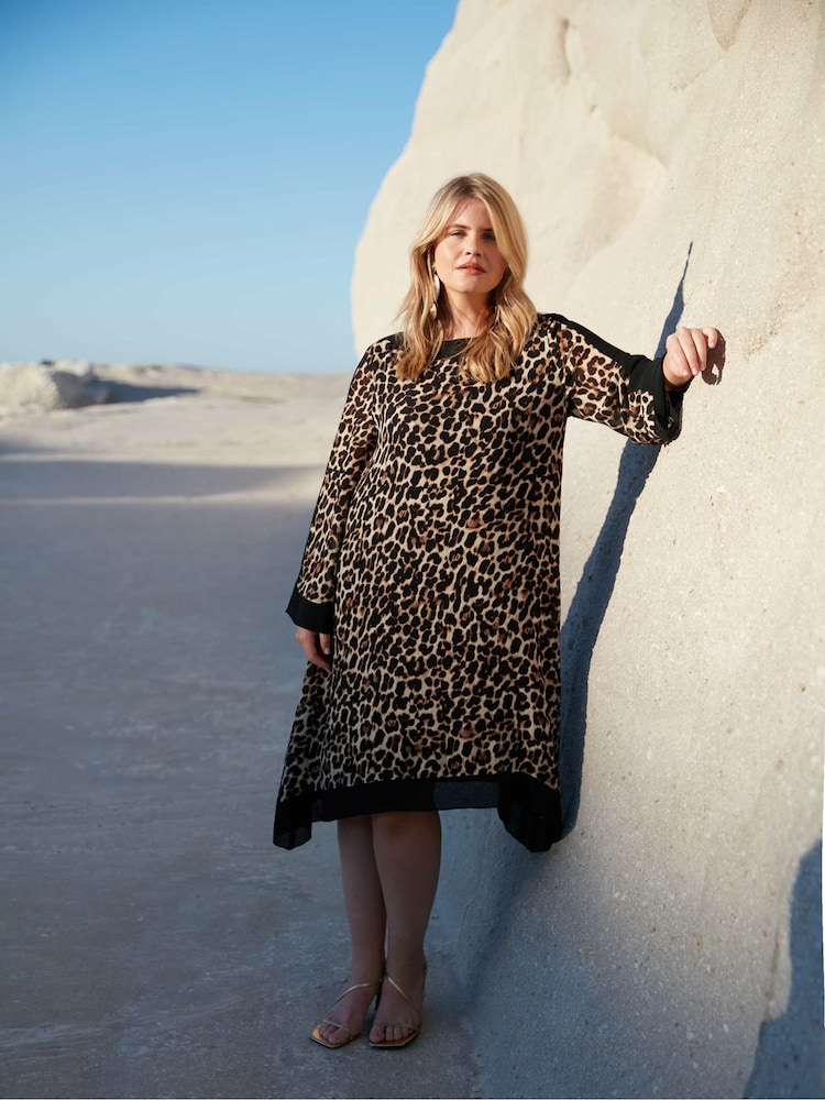 Live Unlimited Brown Curve Leopard Print Maxi Kaftan - Image 1 of 7