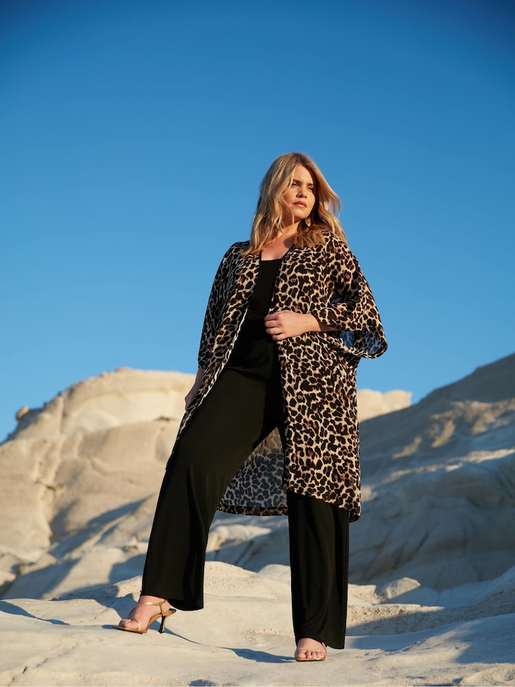 Live Unlimited Brown Curve Leopard Print Kimono - Image 2 of 5 Live Unlimited Brown Curve Leopard Print Kimono - Image 2 of 5