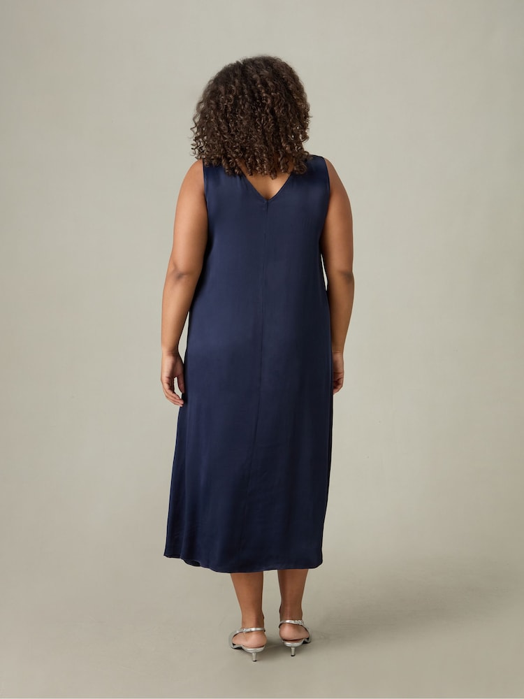 Live Unlimited Robe de nuit Curve Bias Slip Mi-long - Image 4 of 4