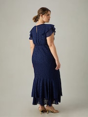 Blau - Live Unlimited Curve Maxikleid mit Rüschen-Schulter und Animal-Burnout-Print - Bild 6 von 6