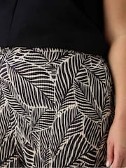 Live Unlimited Black Curve Mono Leaf Print Plissé Trousers - Image 6 of 6