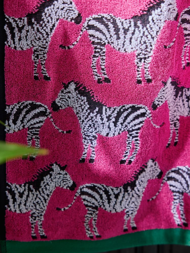Pink Zebra 100% Cotton Towels - Image 5 of 5