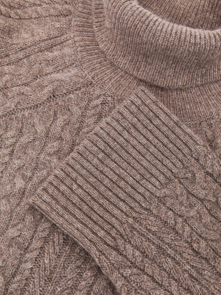 Neutrale Farbe - Reiss Brielle Wool-Cashmere Cable-Knit Roll-Neck Jumper - Bild 7 von 7
