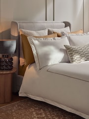 N. Premium Ivory with Toffee Box Baretta Collection Luxe 600 Thread Count 100% Cotton Sateen Luxury Duvet Cover And Pillowcase Set - Image 1 of 6
