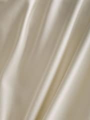 Ivory Collection Luxe 1000 Thread Count 100% Cotton Sateen Oxford Luxury Duvet Cover and Pillowcase Set - Image 3 of 4
