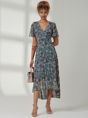 Jolie Moi Blue Angel Sleeve V-Neck Chiffon Dress - Image 6 of 6