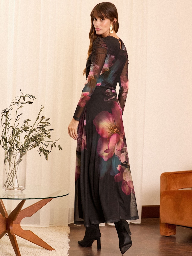 Love & Roses Black Floral Petite Jersey Mesh Midi Dress - Image 4 of 4
