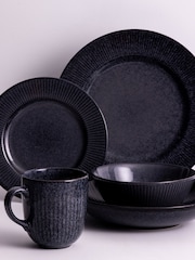 Mason Cash Black Set of 4 Reactive  Linear Side Plates 21cm - Image 4 of 4