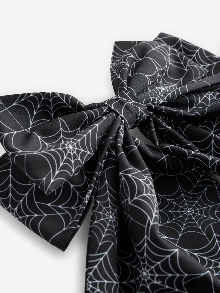 Skull Print Bow Clip - Image 3 of 3
