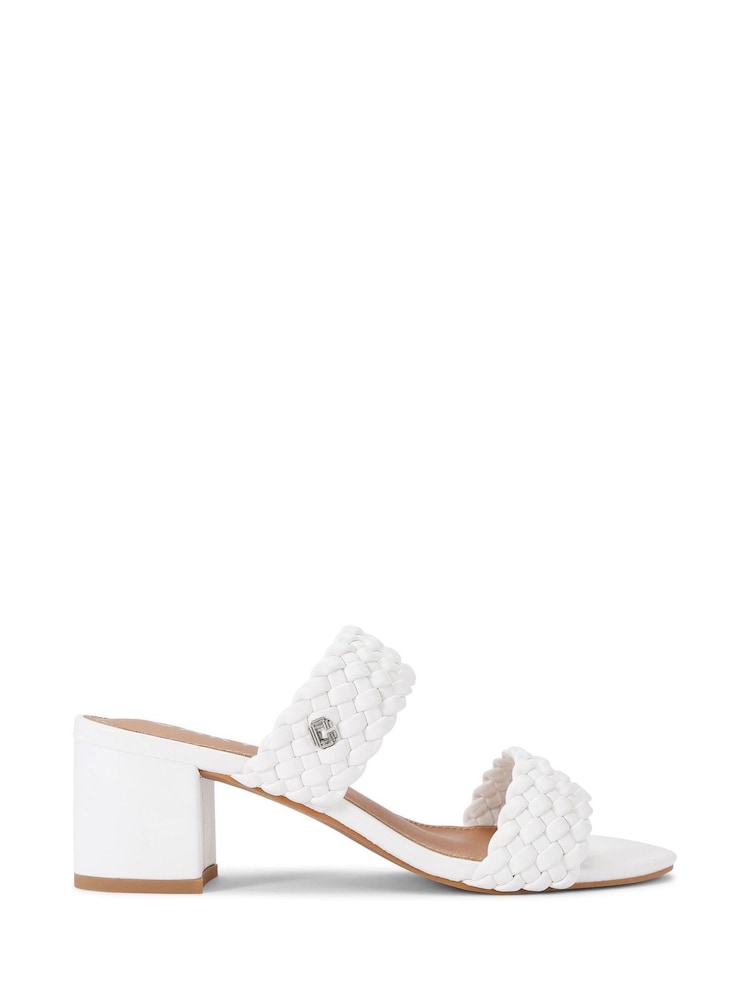 Weiß - Carvela Twisted Heeled Sandals - Bild 2 von 5 Weiß - Carvela Twisted Heeled Sandals - Bild 2 von 5
