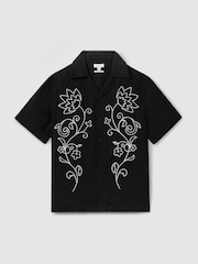 Reiss Black/White Sonny Linen Embroidered Cuban Collar Shirt - Image 2 of 5