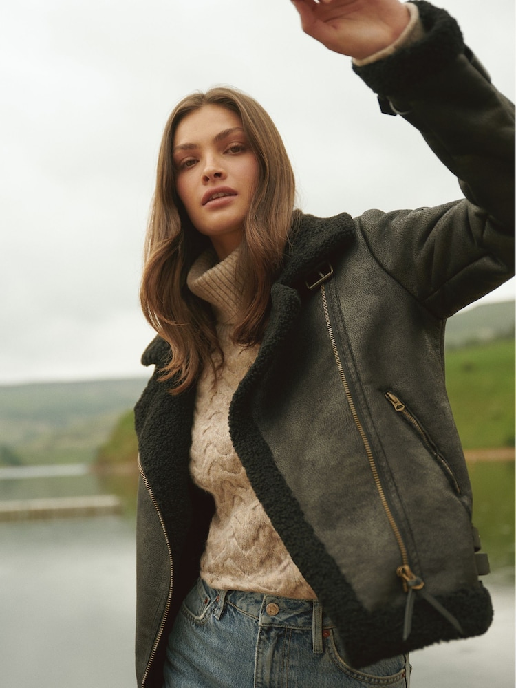 Superdry Black Faux Shearling Aviator Jacket - Image 3 of 10
