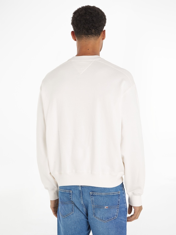 Tommy Jeans White Boxy Explorer Luxe Crew Neck 100% Cotton Sweatshirt - Image 2 of 6 Tommy Jeans White Boxy Explorer Luxe Crew Neck 100% Cotton Sweatshirt - Image 2 of 6
