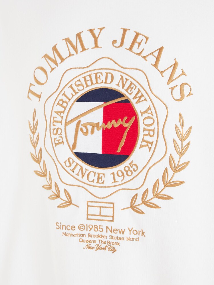 Tommy Jeans White Boxy Explorer Luxe Crew Neck 100% Cotton Sweatshirt - Image 6 of 6 Tommy Jeans White Boxy Explorer Luxe Crew Neck 100% Cotton Sweatshirt - Image 6 of 6