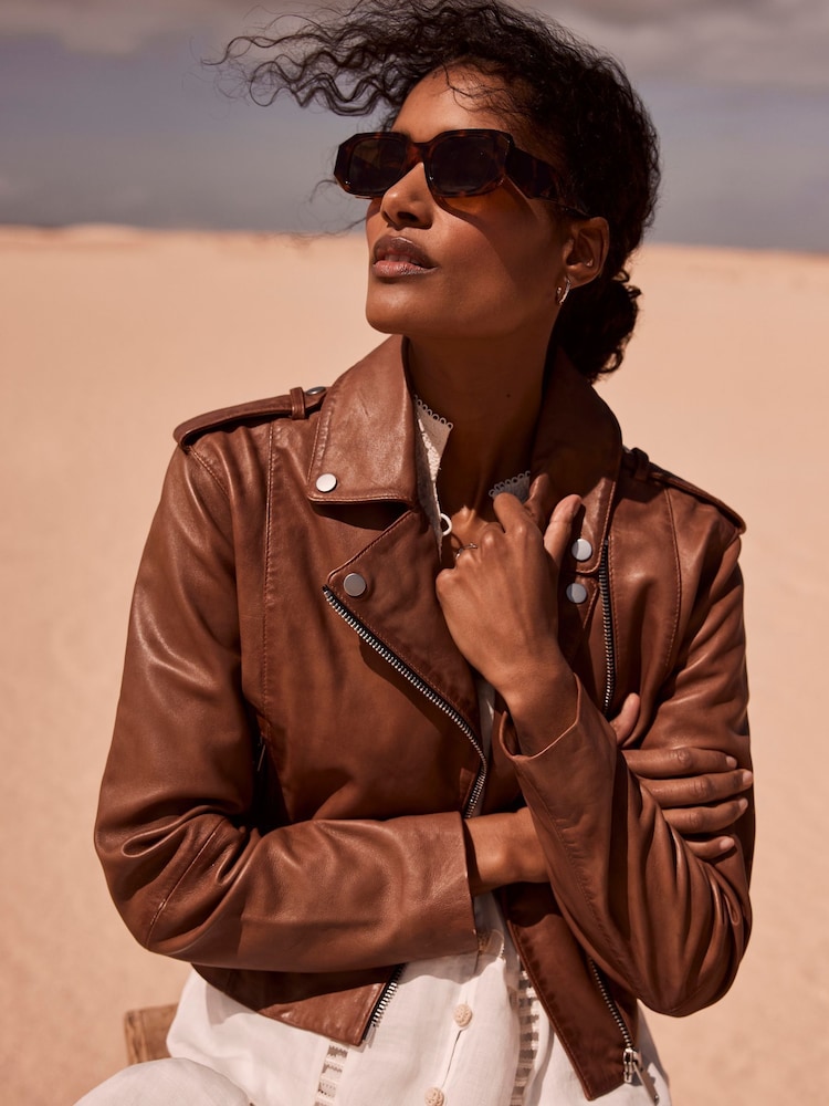 Mint Velvet Brown Rectangular Sunglasses - Image 2 of 6