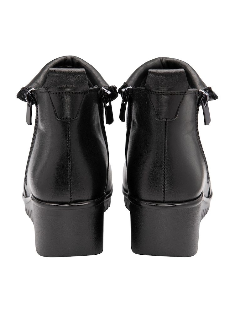 Lotus Black Ankle Boots - Image 3 of 4