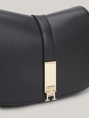 Tommy Hilfiger Black Heritage Crossover Bag - Image 3 of 5