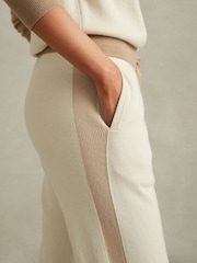 Reiss Eve Wool Blend Colourblock Joggers - Image 3 of 5