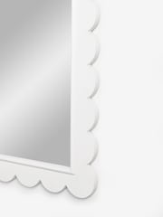 White Scallop Edged Wall Mirror - Image 5 of 5