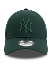 New Era Green Mens New York Yankees League Essential 9FORTY 100% Cotton Cap - Image 1 of 5