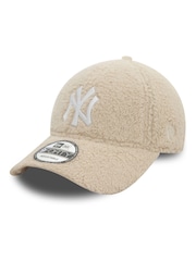 New Era Womens Cream New York Yankees 9FORTY Teddy Cap - Image 1 of 5