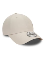 New Era Mens New York Yankees Flawless 9FORTY Brown Cap - Image 4 of 5