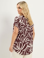 Yours Curve Brown Abstract Print T-Shirt - Image 3 of 7
