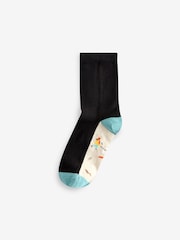 Dog Walking Scene Footbed Ankle Socks 5 Pack - Image 6 of 6