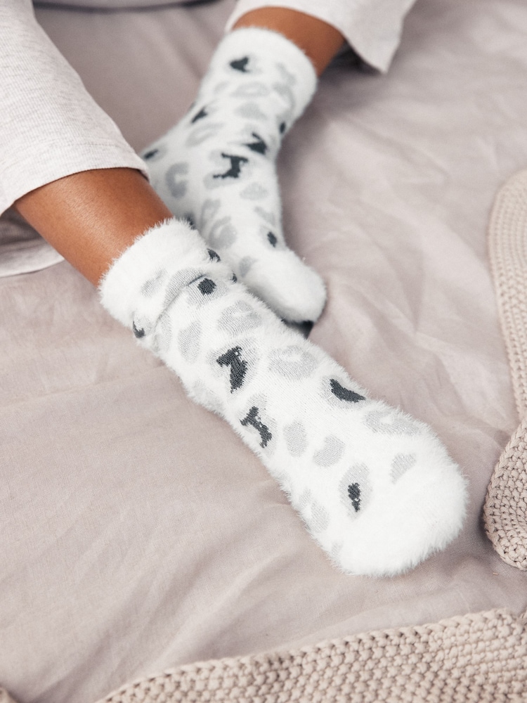 White/Grey Animal Cosy Ankle Socks 2 Pack - Image 1 of 5
