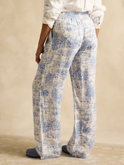 Blue Toile de Jouy - Joules Pull On Trousers with Linen - Imagen 3 de 9