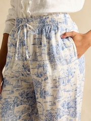 Blue Toile de Jouy - Joules Pull On Trousers with Linen - Imagen 5 de 9