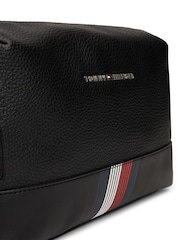 Tommy Hilfiger Black Transit Medium Washbag - Image 3 of 4