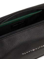 Tommy Hilfiger Black Transit Medium Washbag - Image 4 of 4