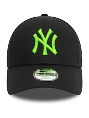 New Era Kids New York Yankees League 100% Cotton Essentials 9FORTY Black Cap - Image 1 of 5